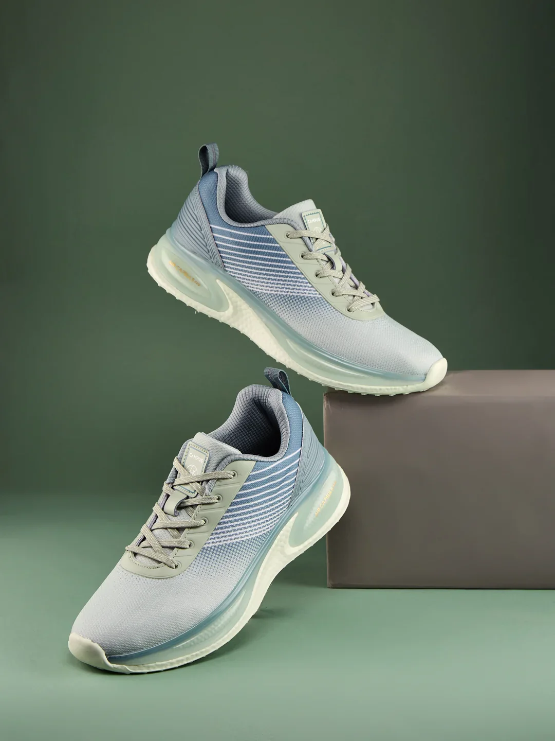 CLASH Blue Men's Running Shoes