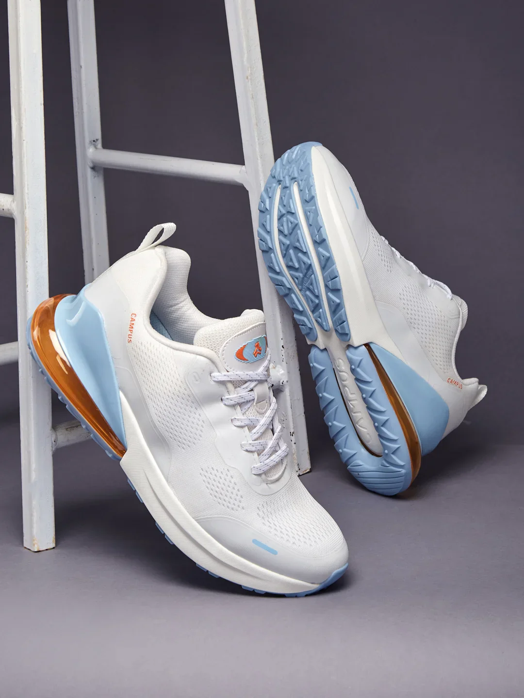 EXTRACT White Men's Running Shoes