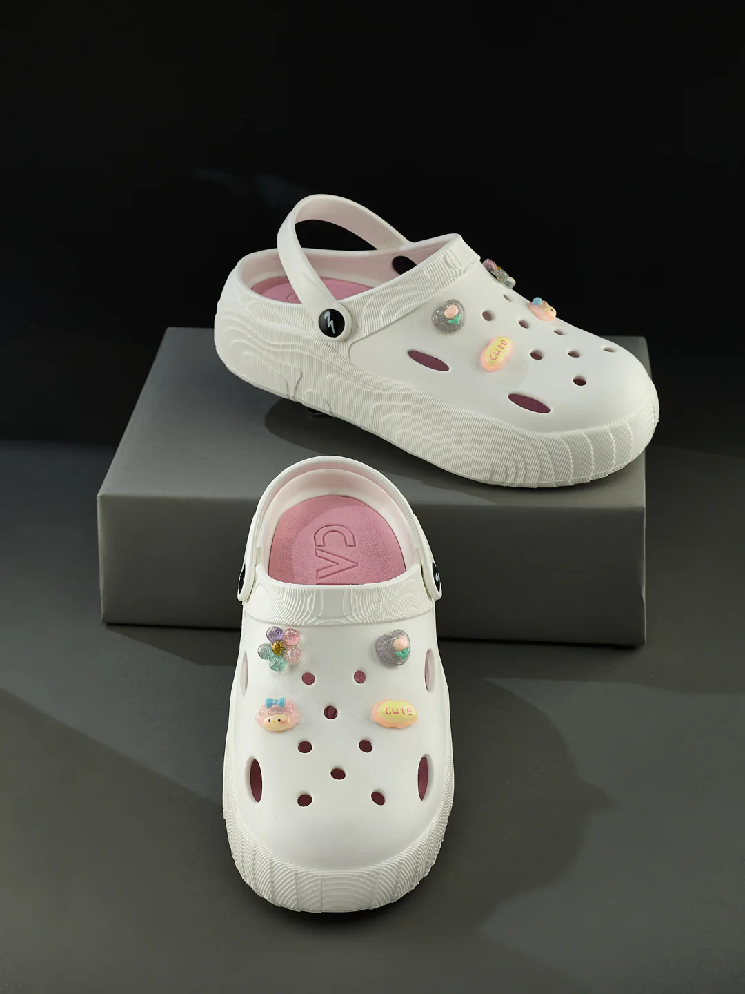 GCW-7003 White Women's Clogs - Image 7