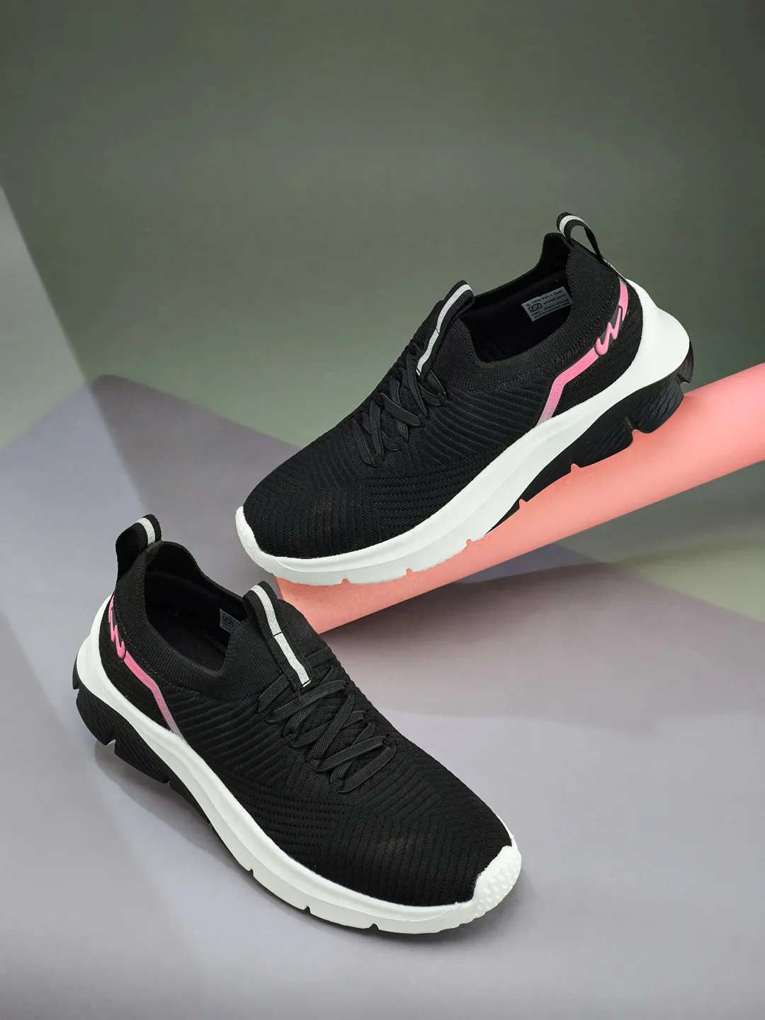 LUMI Black Women's Walking Shoe - Image 7