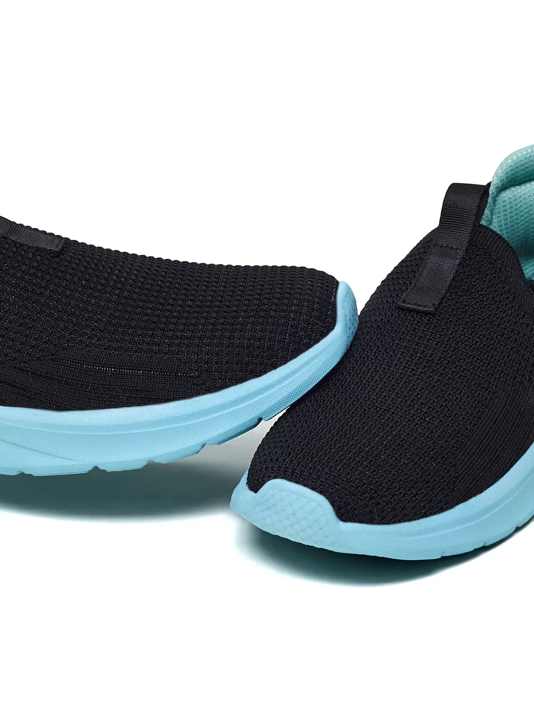 PLUZZ Black Women's Walking Shoes - Image 7