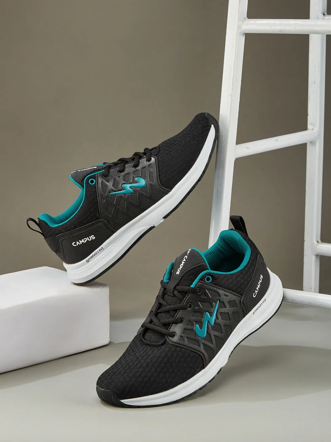 RODEO PRO Black Men's Running Shoes