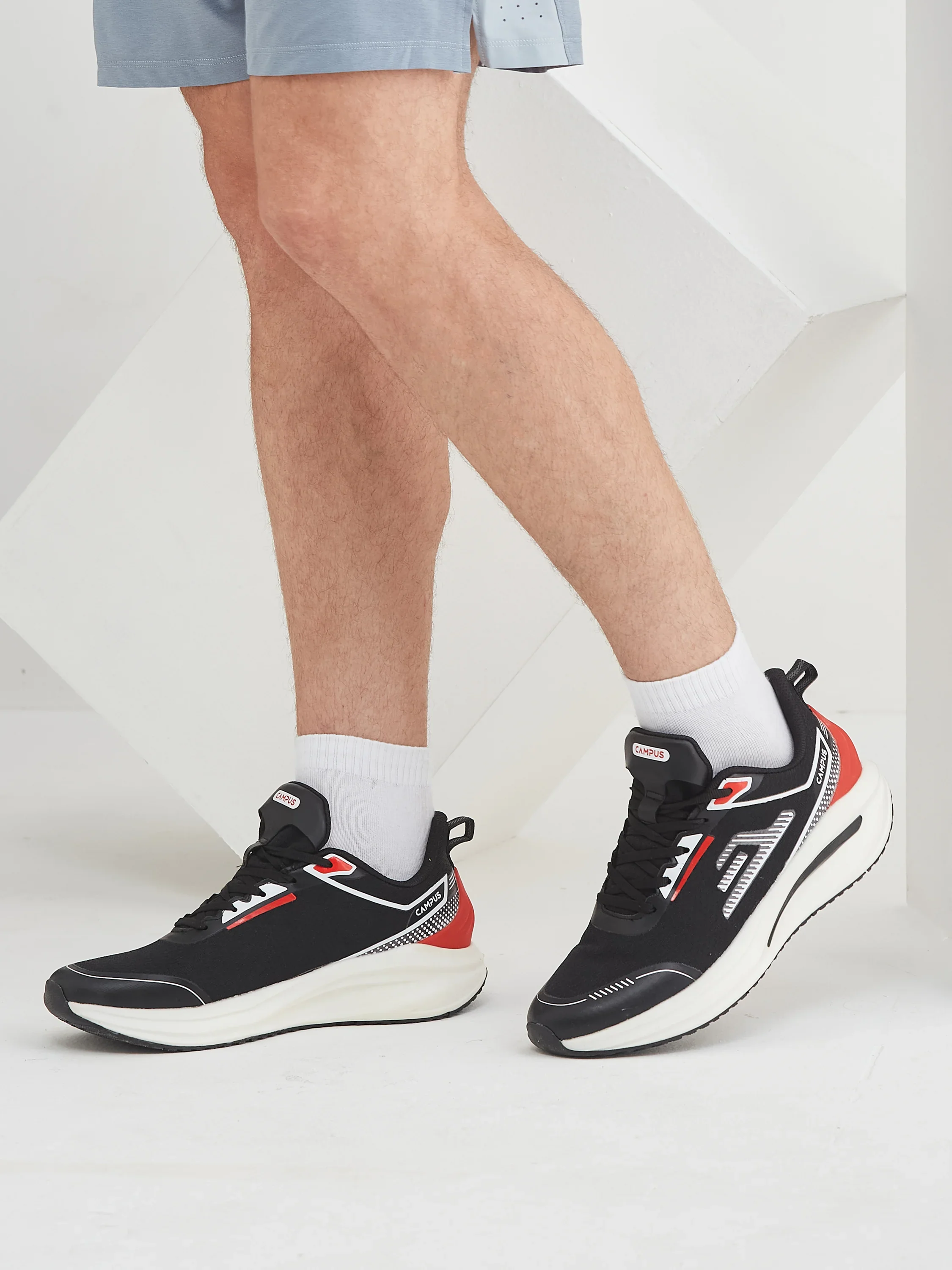 STRUT Black Men's Running Shoes - Image 8