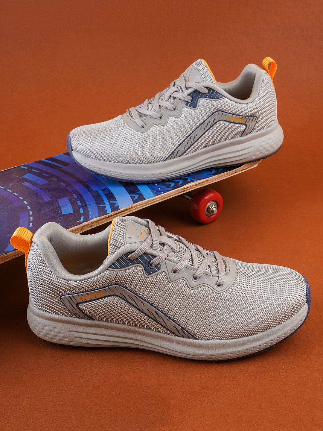TOES Grey Men's Sports Shoes - Image 5
