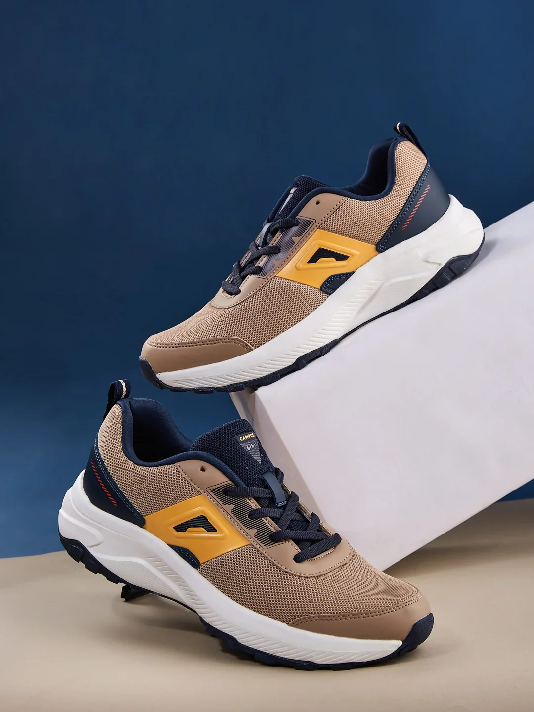 UNIC Beige Men's Running Shoes