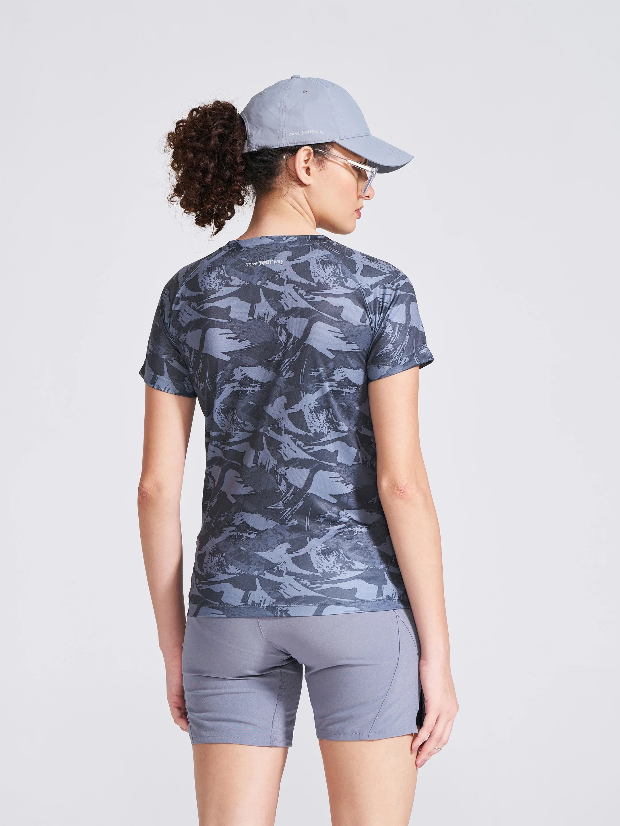 Women's Black Printed Round Neck T-Shirt - Image 4