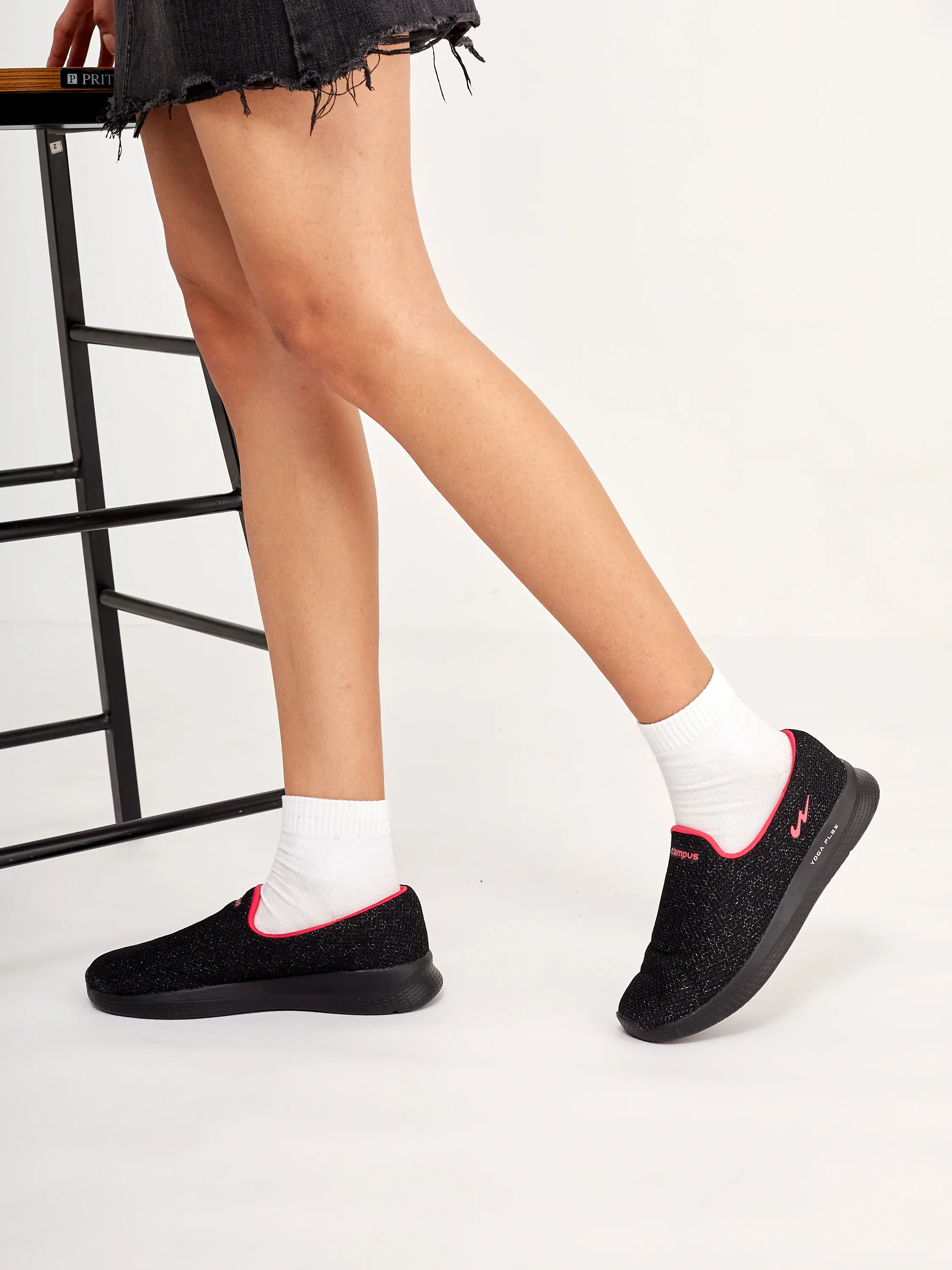 ZOE PLUS Black Women's Walking Shoes - Image 9